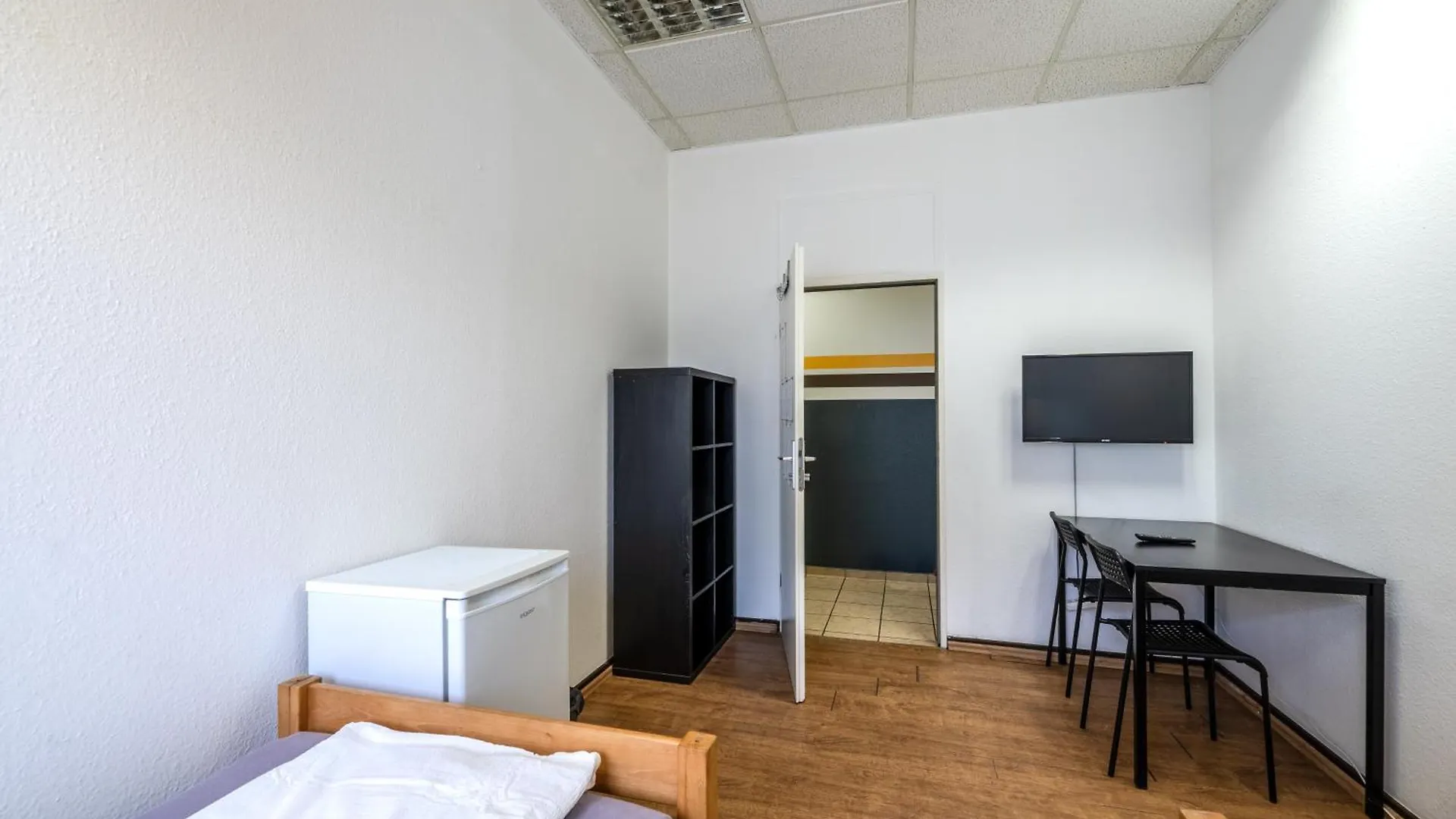 K 357 - Staffboarding - Personal- Und Monteurzimmervermietung Und Vermittlung In Hamburg Und Umgebung 호스텔