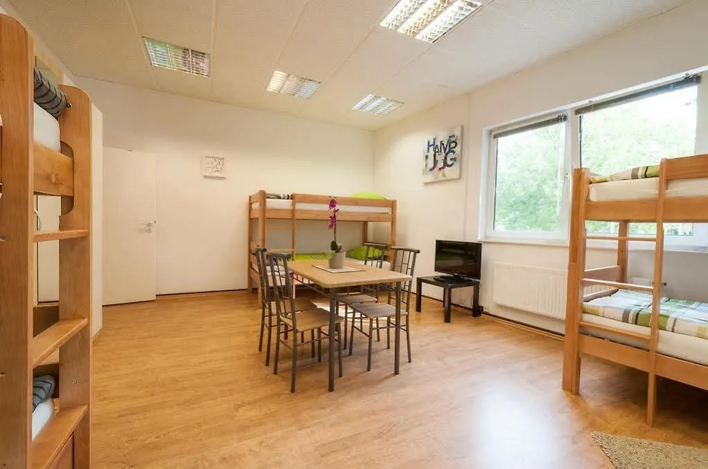 K 357 - Staffboarding - Personal- Und Monteurzimmervermietung Und Vermittlung In Hamburg Und Umgebung Germany