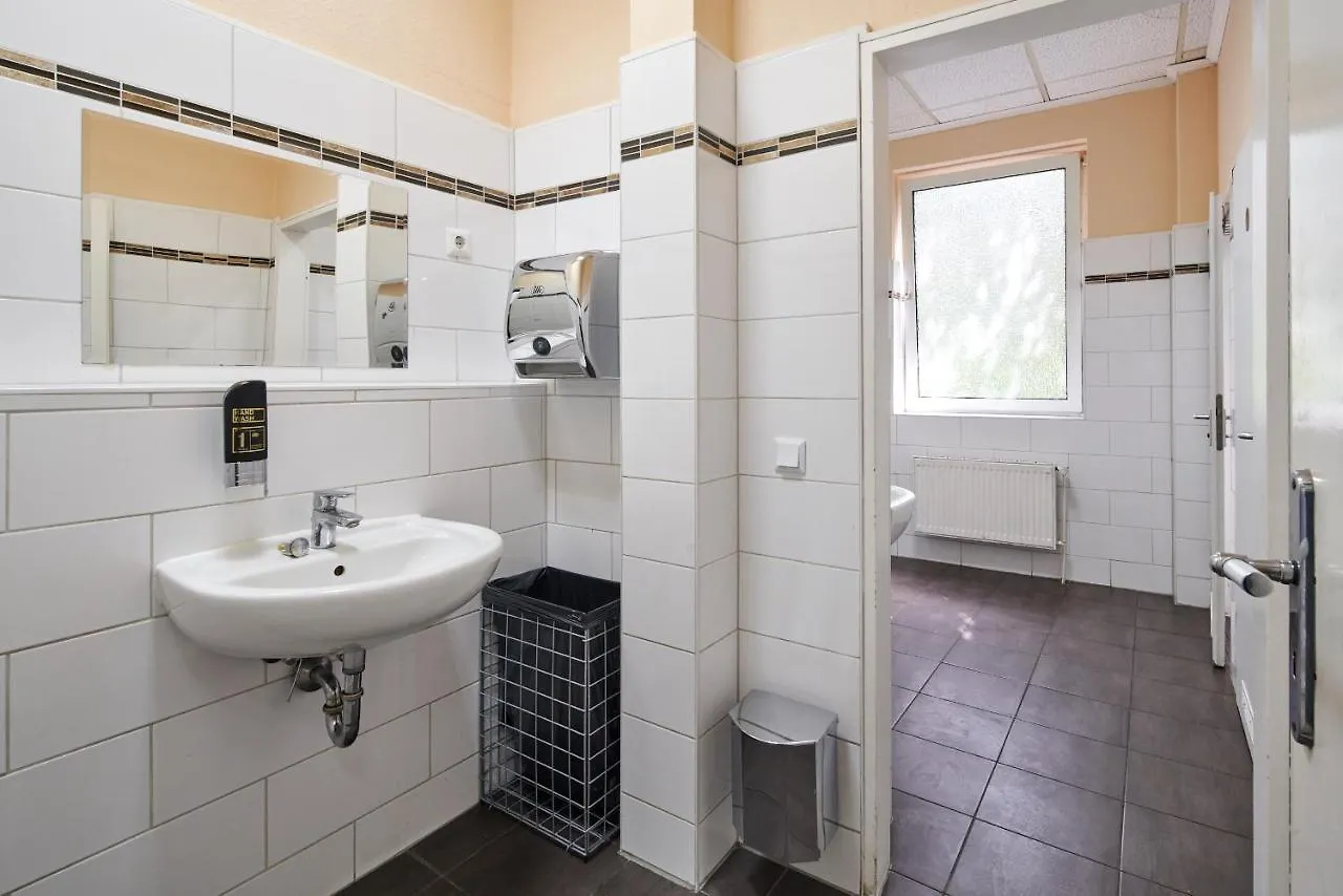 K 357 - Staffboarding - Personal- Und Monteurzimmervermietung Und Vermittlung In Hamburg Und Umgebung 0*,  Germany
